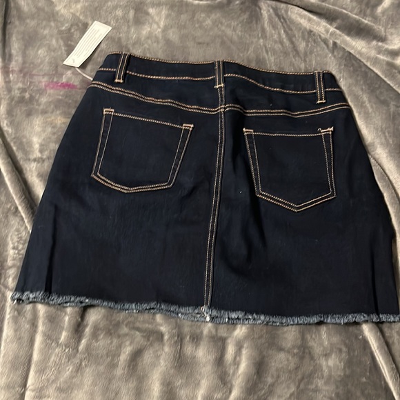 NWT No boundaries denim mini  skirt (11) - Picture 2 of 3